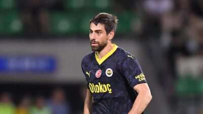 Fenerbahçe ayrılığı açıkladı