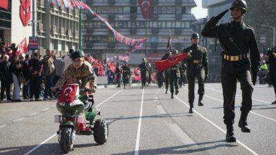 Bursa’da 29 Ekim coşkusu