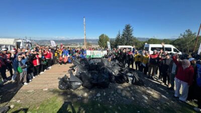 Bursa’da ormanlar karış karış temizledi