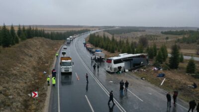 Alanya-Bursa seferini yapan otobüs devrildi! Ölü ve yaralılar var…