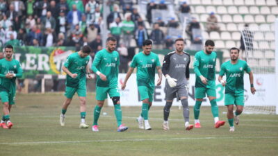 Bursaspor’da büyük rekabet!