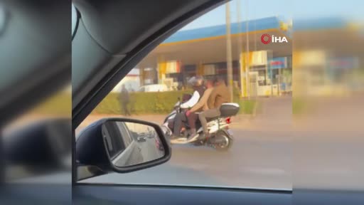 Bursa’da tehlikeli yolculuk! O anlar kamerada