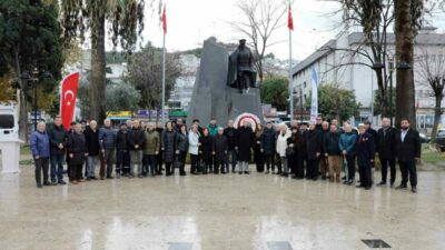 Bursa’da öğretmenlere vefa! En yaşlısıyla en genci yanyana…