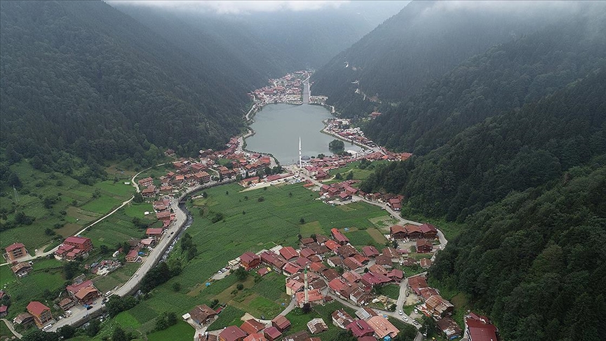 Uzungöl kaçak yapılardan temizlenecek