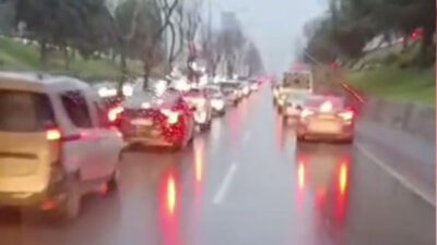 Bursa’da fermuar sistemiyle yolu böyle açtılar