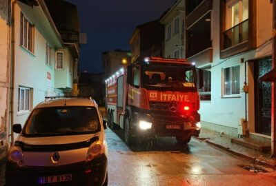 Bursa’da korkutan yangın! Mahalleyi alevler aydınlattı