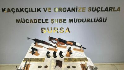 Bursa’da ruhsatsız silah ve tarihi eser kaçakçılığı operasyonu!