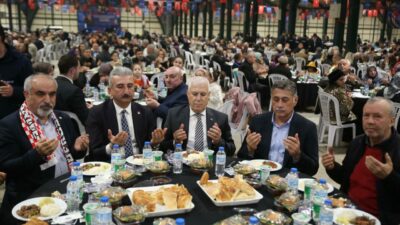 Bursa Büyükşehir’den İnegöl’de 4 bin kişilik iftar! Başkan Bozbey’den temiz su vurgusu…